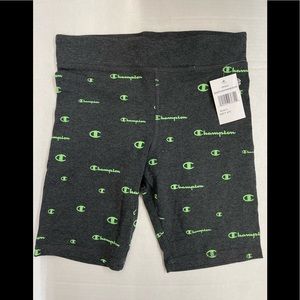 New!Girls Champion bike short size L